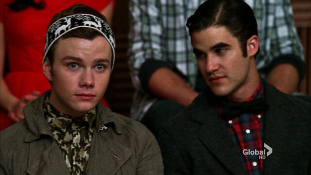 File:Blaine'slookofloveatkurt3.jpg