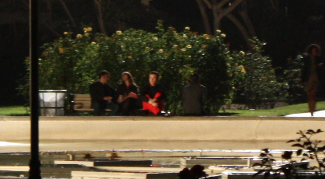File:BlainesittingnexttoKurt.png