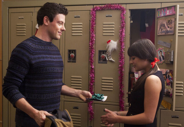 File:309GLEE Ep309-Sc20 172111207104258.jpeg