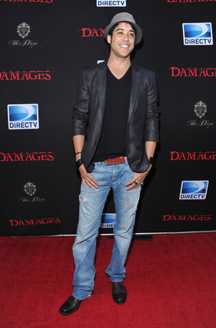 File:Dan+Domenech+Screening+Season+Four+Premiere+-oDrywDkMZKl.jpg