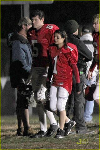 File:Lea-michele-glee-football-player-01.jpg