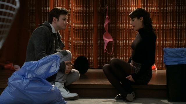 File:Talkingtorachelblame15.png