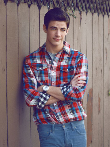 File:Grant-gustin-23rd-annual-glaad-media-awards-01.jpg