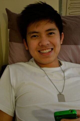 File:Kimpoy2.jpg
