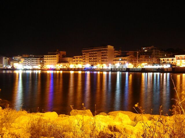 File:6280276.jpg