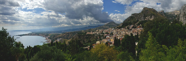 File:Taormina.jpg