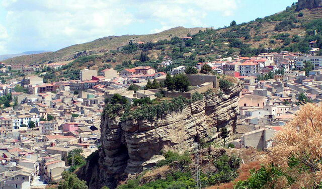 File:Corleone1.jpg