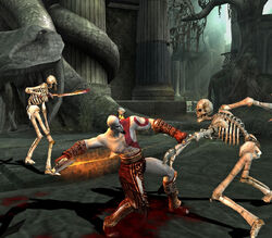 Kratos vs Restos Malditos (GOW2).jpg