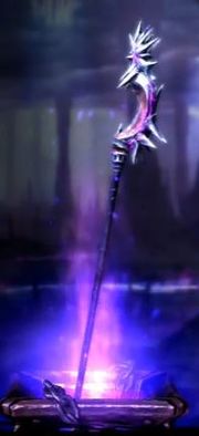 Lanza larga de Hades.jpg