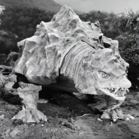 File:Kaiju Guide Kamoebas.png
