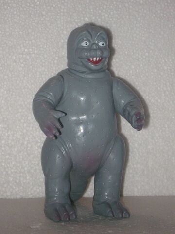 File:Minya 1967 toy.jpg