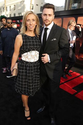 File:Godzilla 2014 Red Carpet 11.jpg