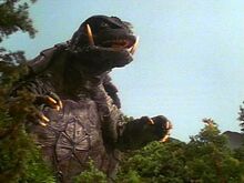 Gamera13-1-.jpg