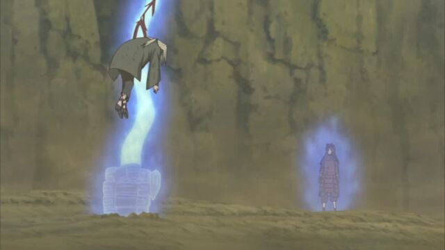File:Madara impales Tsunade.jpg