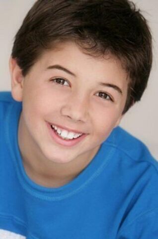 File:Bradley-steven-perry.jpg
