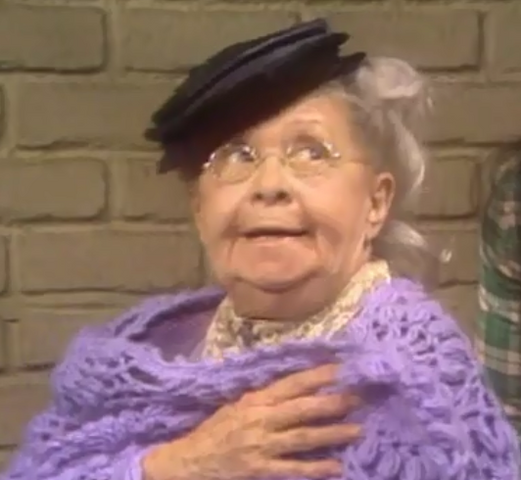 File:Nedra Volz as Old Lady.png
