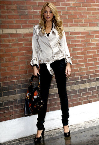 File:Serena-van-der-woodsen1.jpg