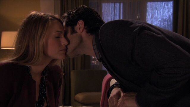 File:The-Kids-Are-Not-Alright-4x12-dan-and-serena-20438087-1280-720.jpg