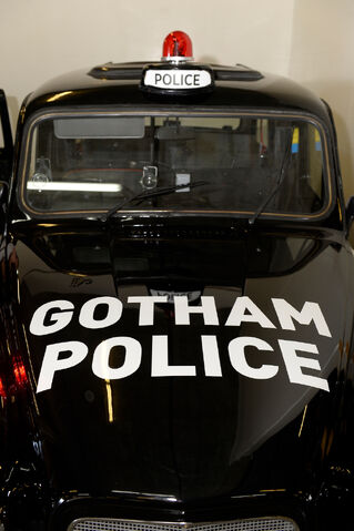 File:SDCC-2014-Gotham-Uber-cars-event AHP5258.jpg