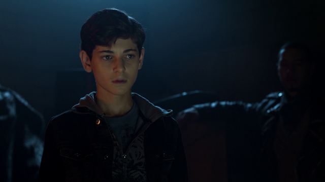 File:Bruce Wayne LoveCraft 002.png
