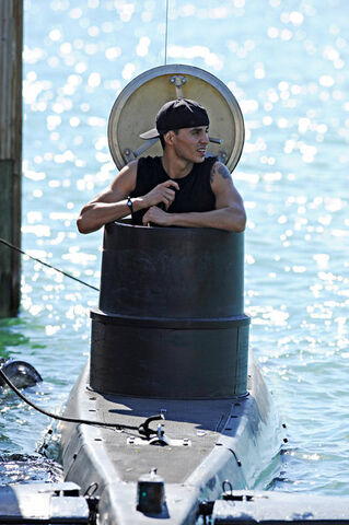 File:1x06-JohnnySub.jpg