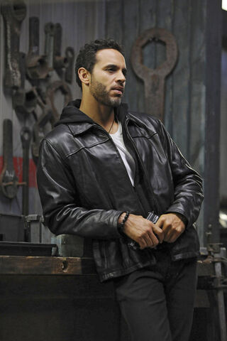 File:1x03-Briggs.jpg