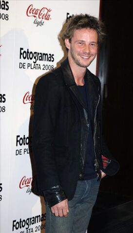 File:3762349w-640x640x80.jpg
