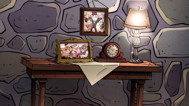 File:S2e11 old photos.png