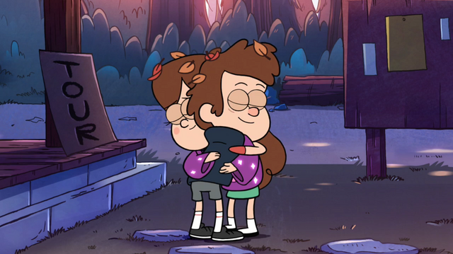 File:S1e1 awkward sibling hug.png
