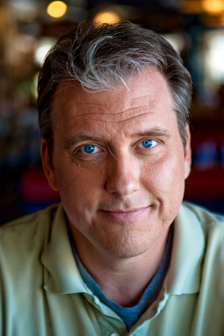 File:Brad Abrell.png