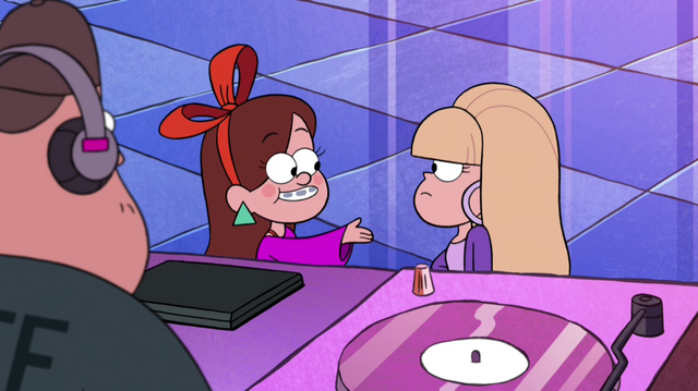 File:S1e7 mabel and pacifica.png