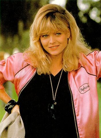 File:GreaseMichelle+Pfeiffer++grease2.jpg