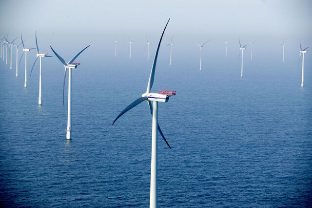 File:Wind energy II.jpg