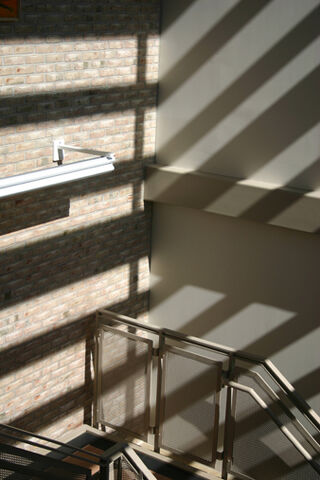 File:Natural-light.jpg