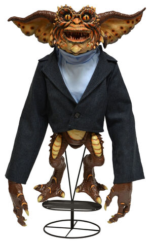 File:1300h-30792 Stunt Puppet Brain Gremiln 02.jpg