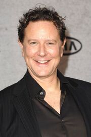 Judge-reinhold-spike-tv-s-5th-annual-2011-01