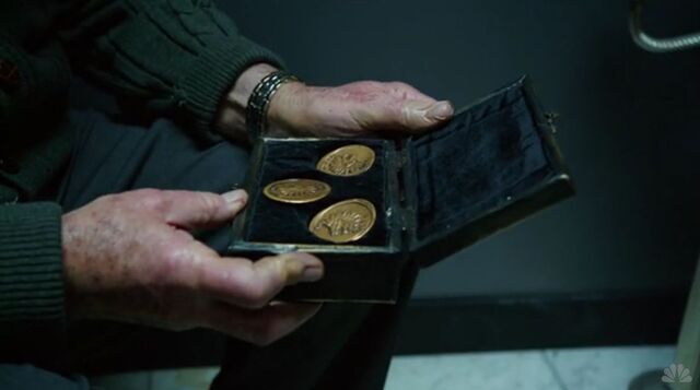 File:Coin-box1.jpg