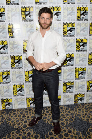 File:David Giuntoli Comic-Con 2013 (3).jpg