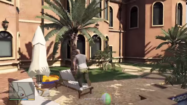 File:VinewoodSouvenirs-Tyler-GTAV.png