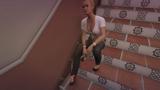 File:Tracey GTAVe Drunk.png