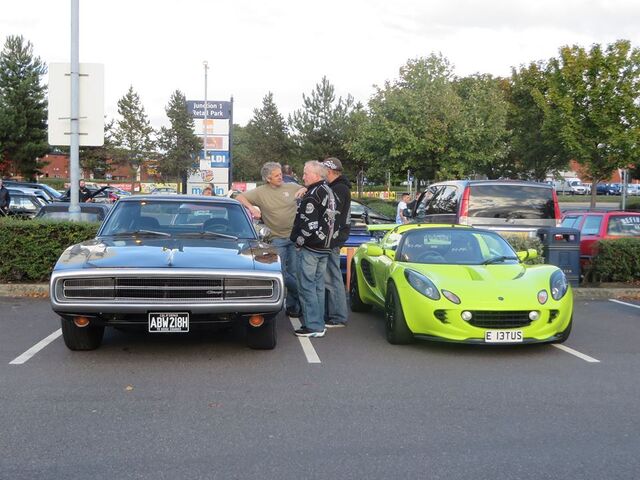 File:DodgeCharger-VS-Monk-Elise-TFG.jpg
