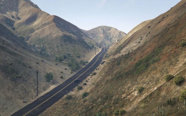 File:ChianskiPassage-Street-GTAV.jpg