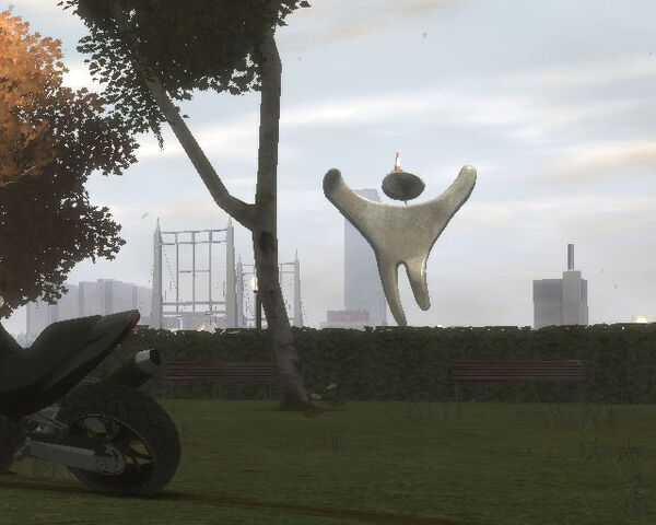 File:CCBuilding-GTAIV-StatueCappedTrafficCone.jpg