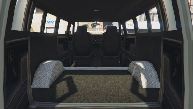 File:Youga-GTAV-Other.jpg