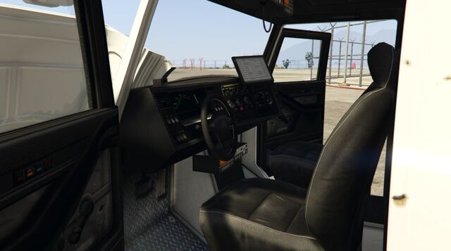 File:UtilityTruck-GTAV-Inside.jpg