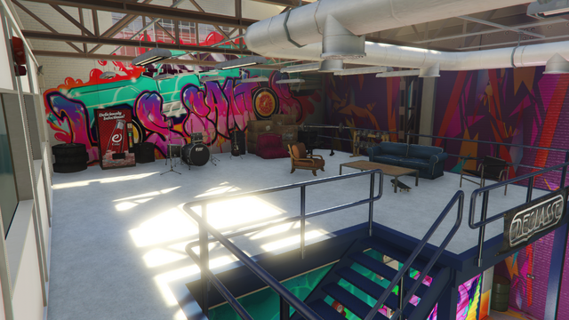 File:Benny'sOriginalMotorWorks-GTAO-Landing.png