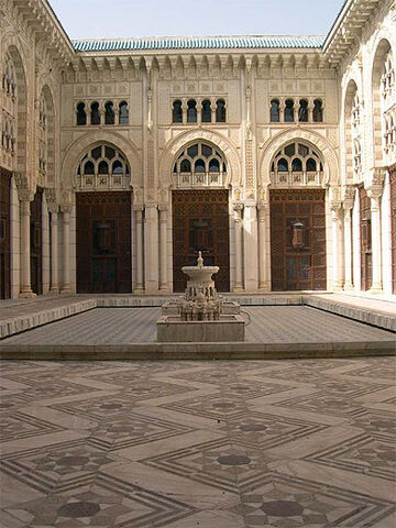 File:Algeria.medersa.constantine.jpg