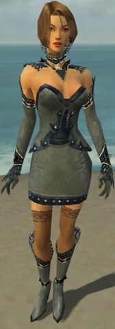 Plik:Mesmer Obsidian armor f.jpg