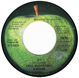 Paul-mccartney-and-wings-jet-1974-23