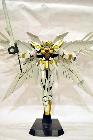 File:Gold wing zero.jpg